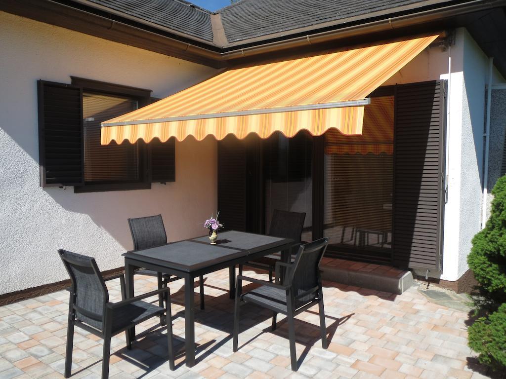 Bungalow Moewe Portschach am Woerthersee Room photo